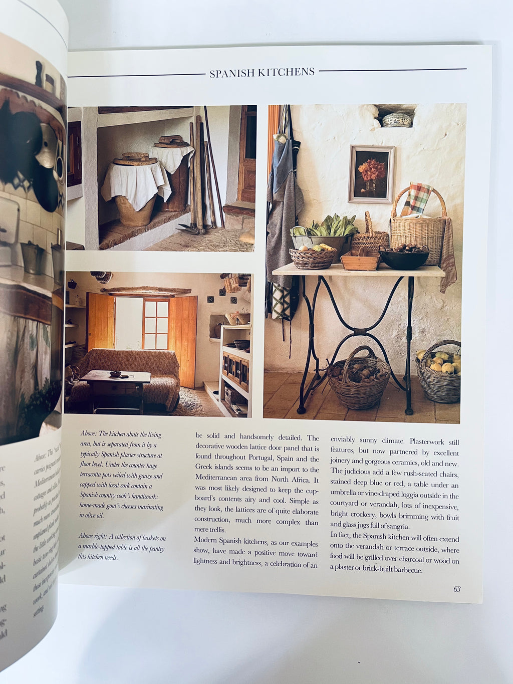 Country Kitchens- Jocata Innes
