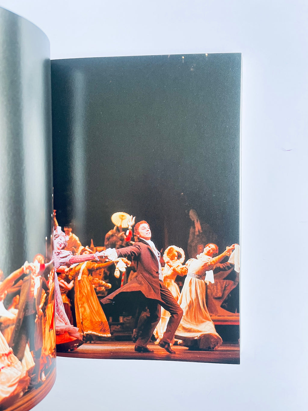 ბალეტი და თანამედროვე ცეკვა (ხელოვნების სამყარო)