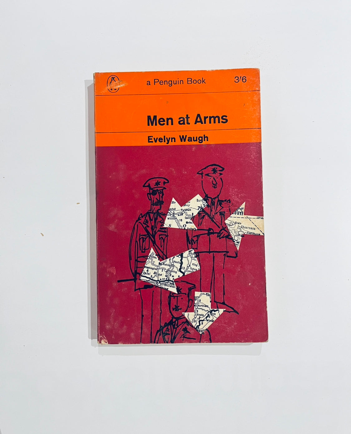 Evelyn Waugh Men at Arms