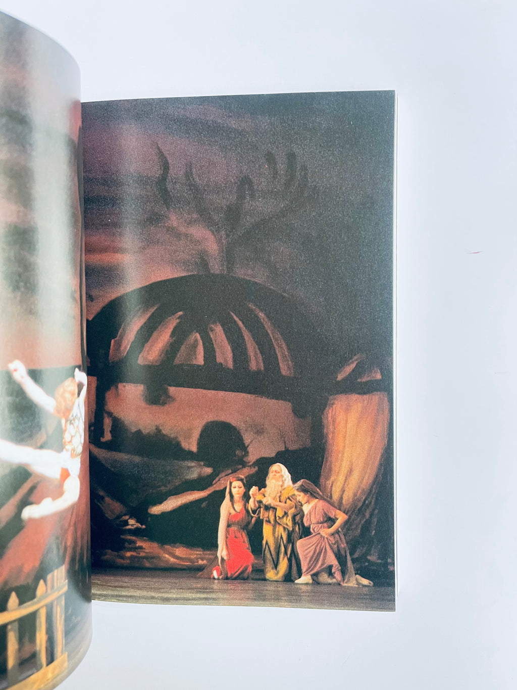 ბალეტი და თანამედროვე ცეკვა (ხელოვნების სამყარო)