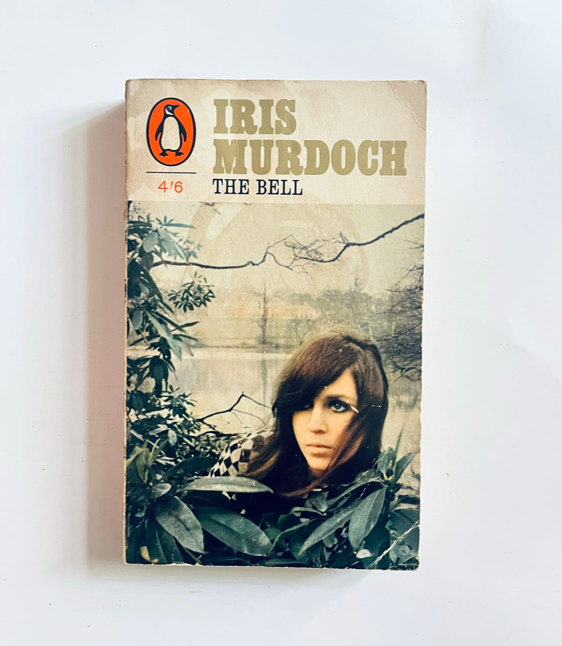 IRIS MURDOCH THE BELL