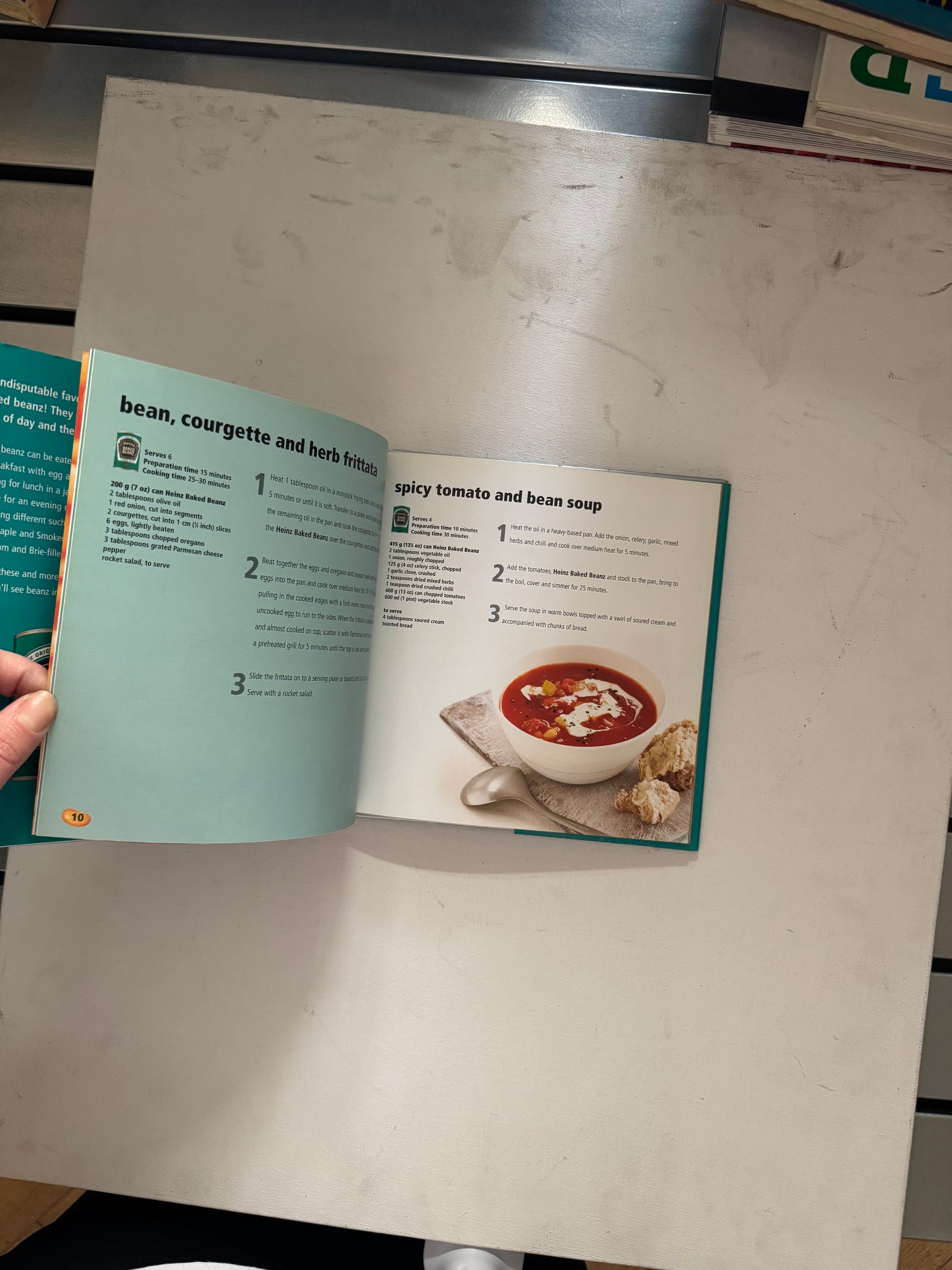 Heinz: Baked Beanz in tomato sauce