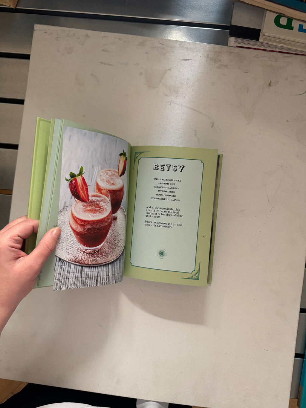 Gin: Classic & Contemporary Cocktails