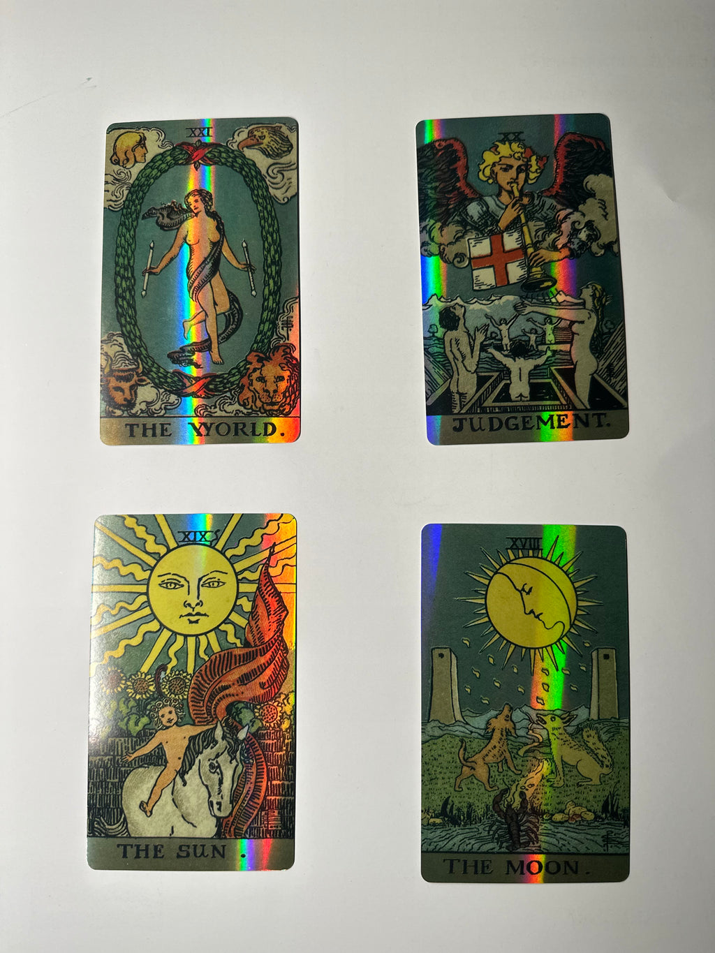 Holographic A.E. Tarot Rider ტაროს დასტა კარდონის ყუთით 12*7სმ