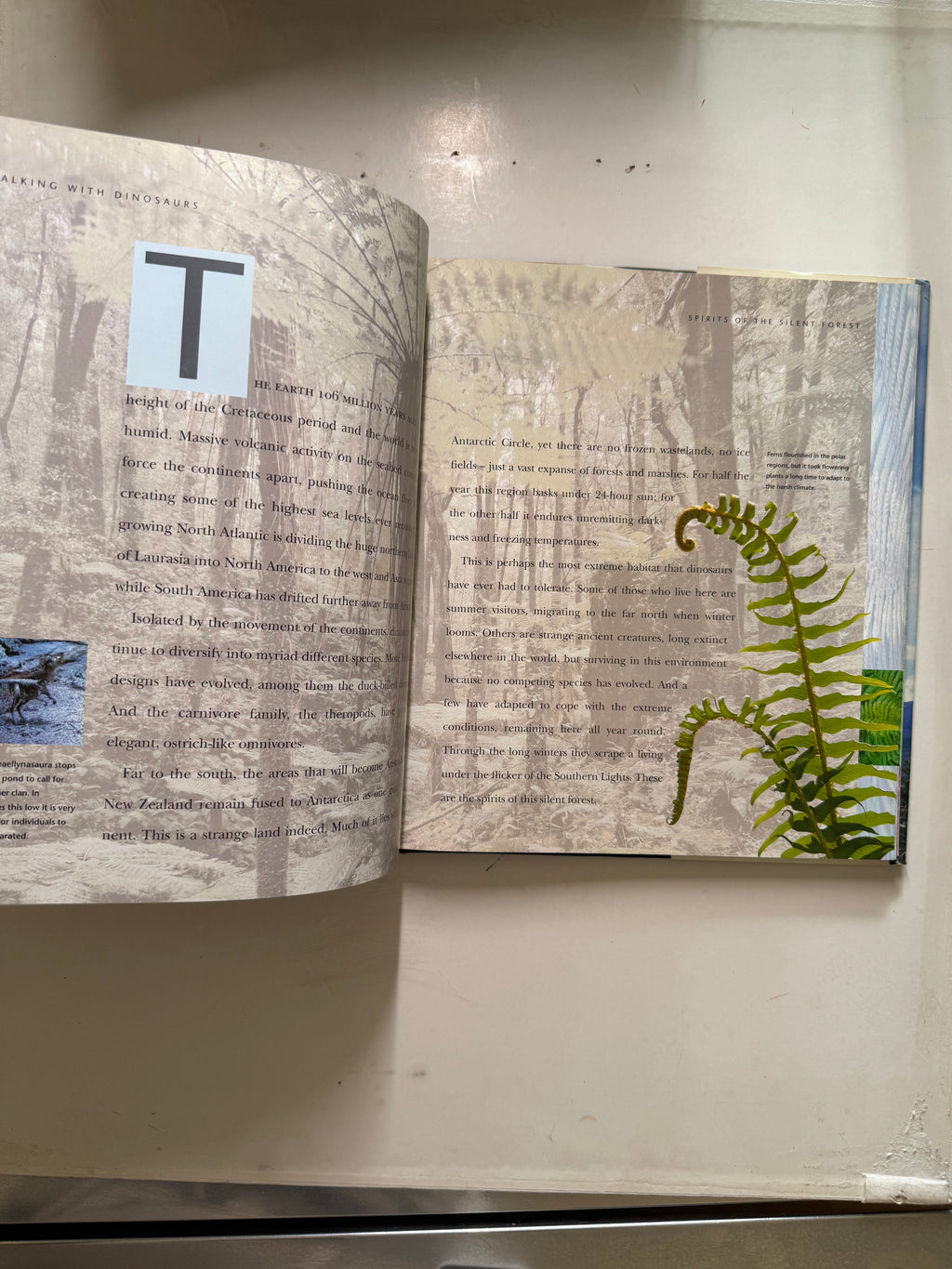 Walking with Dinosaurs a Natural History