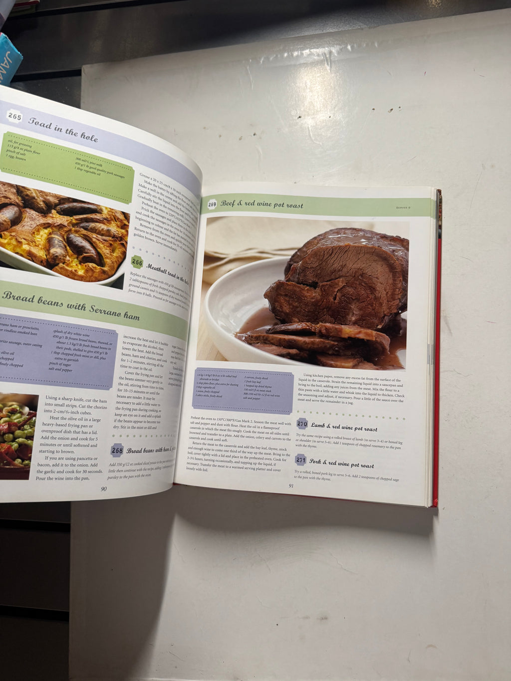 1001 One pot, Casseroles, Soups, and Stews