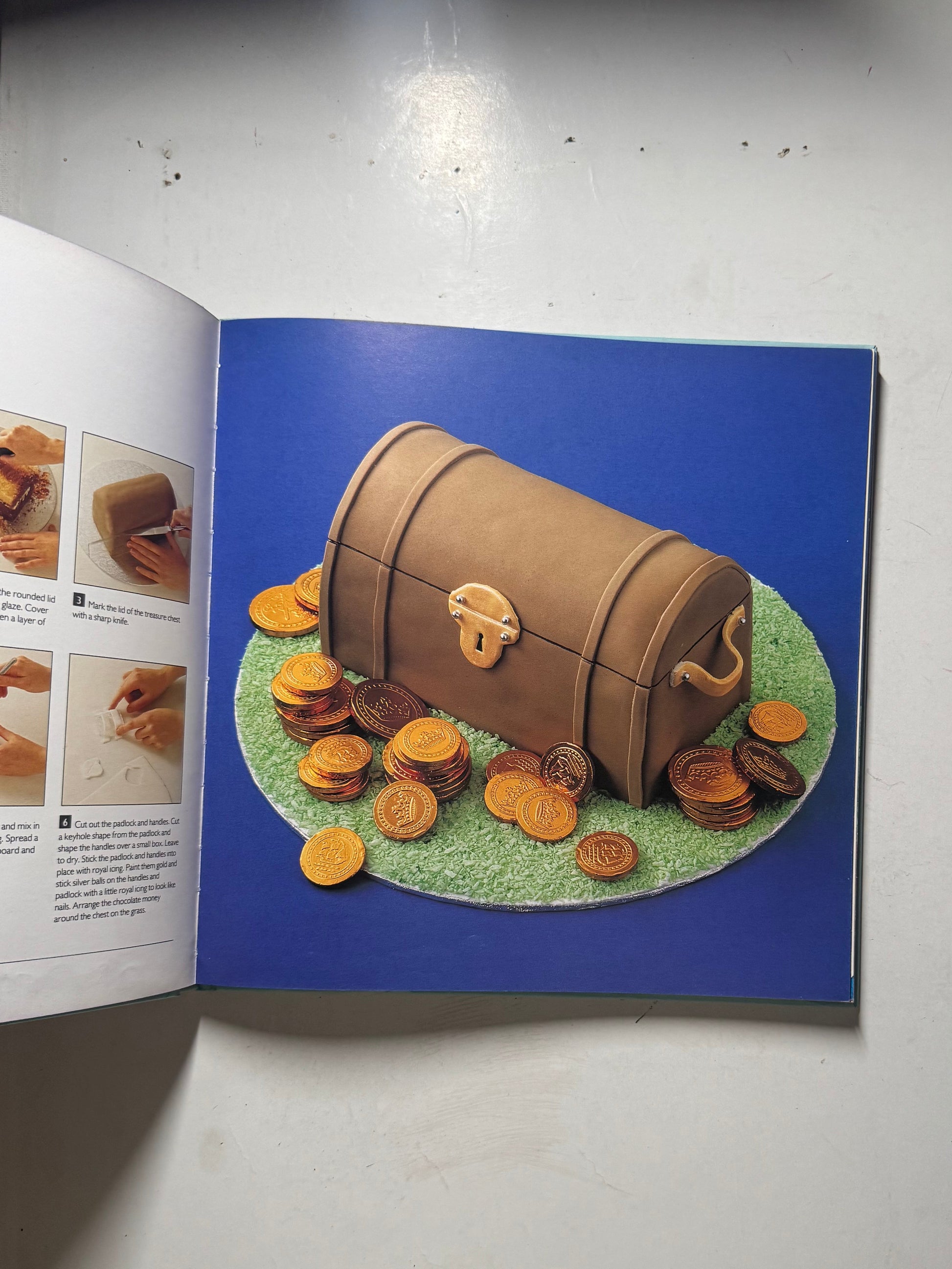 50 Children’s Party Cakes