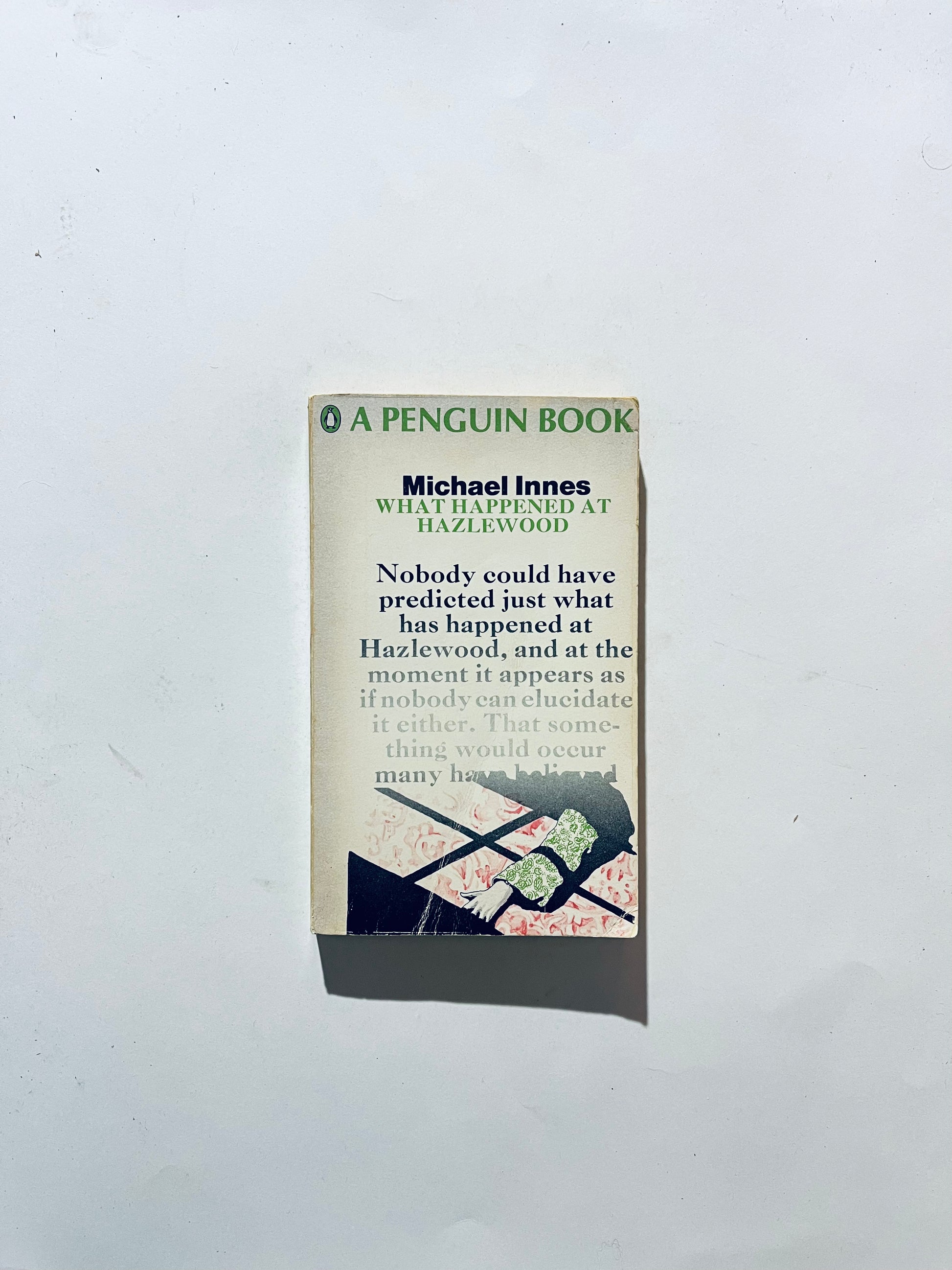 Michael Innes What happened at Hazelwood – Booksfrompast