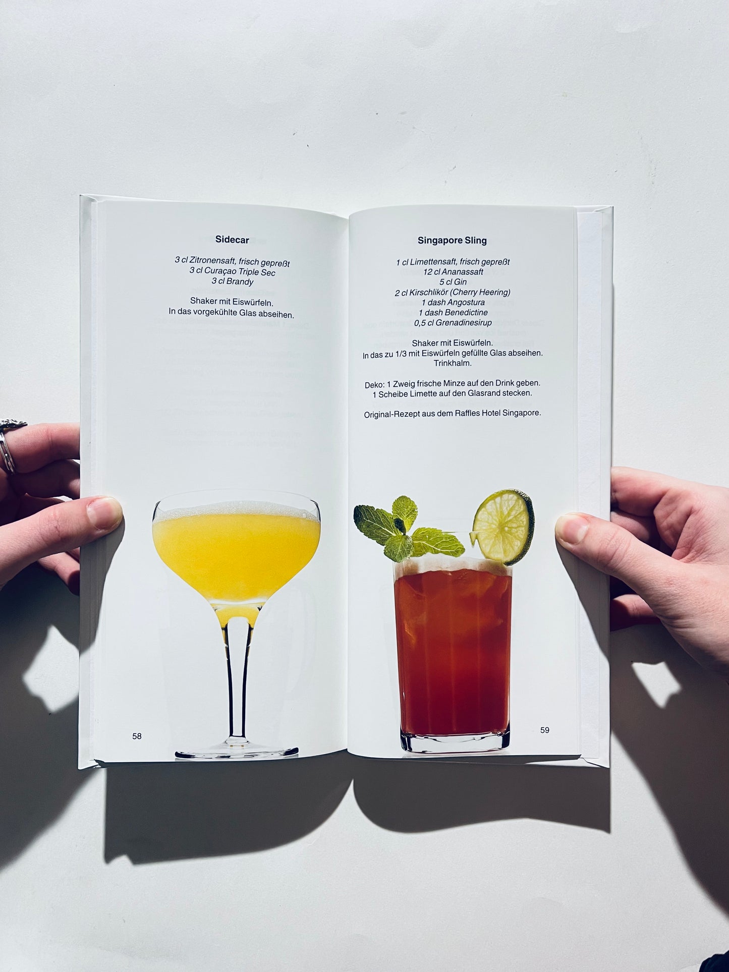 55 world-famous cocktails + drinks