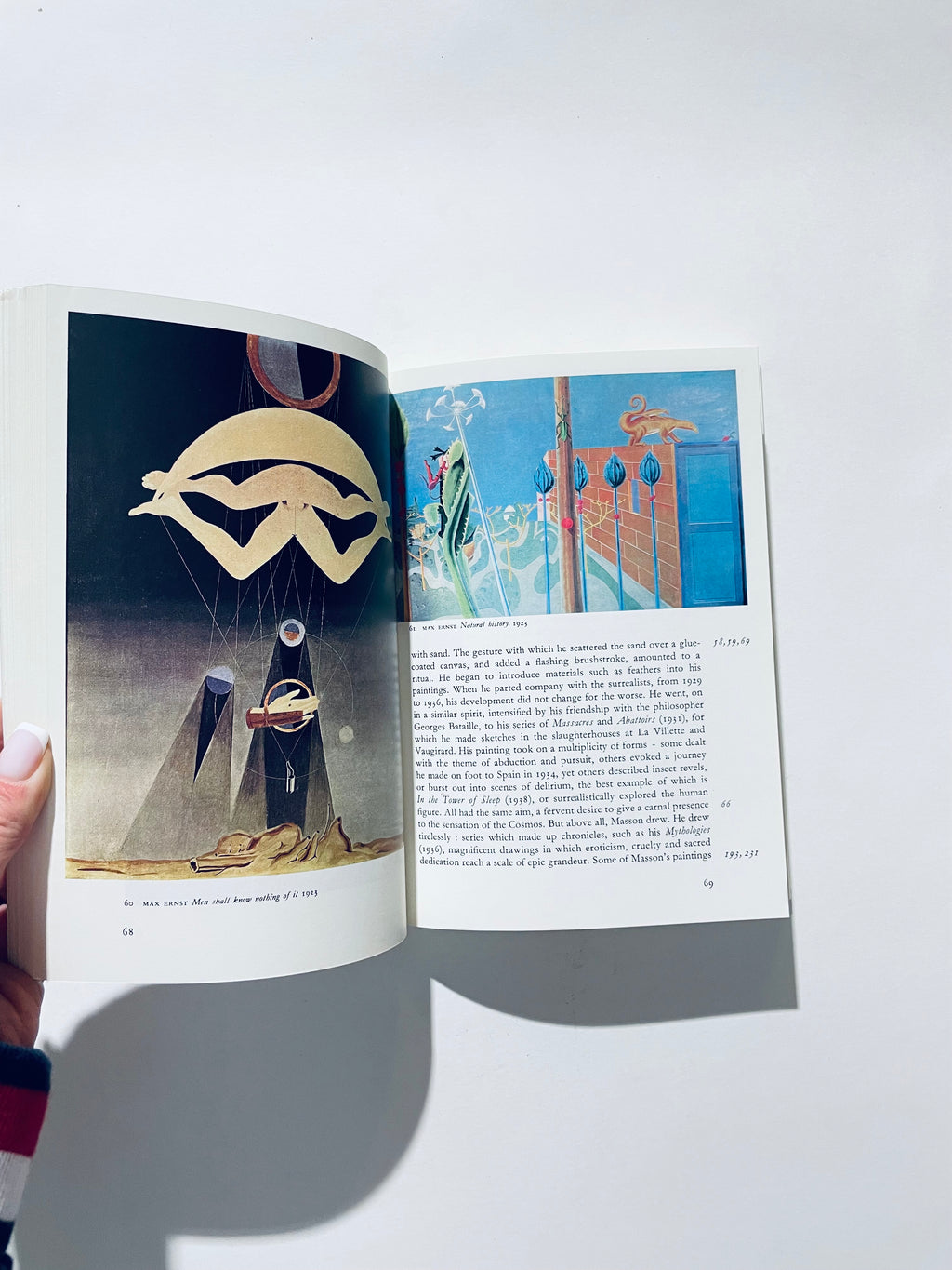 Surrealist Art (World of Art)