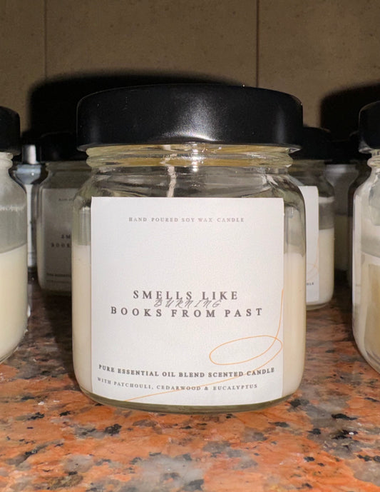 Candle Smells like Books from Past