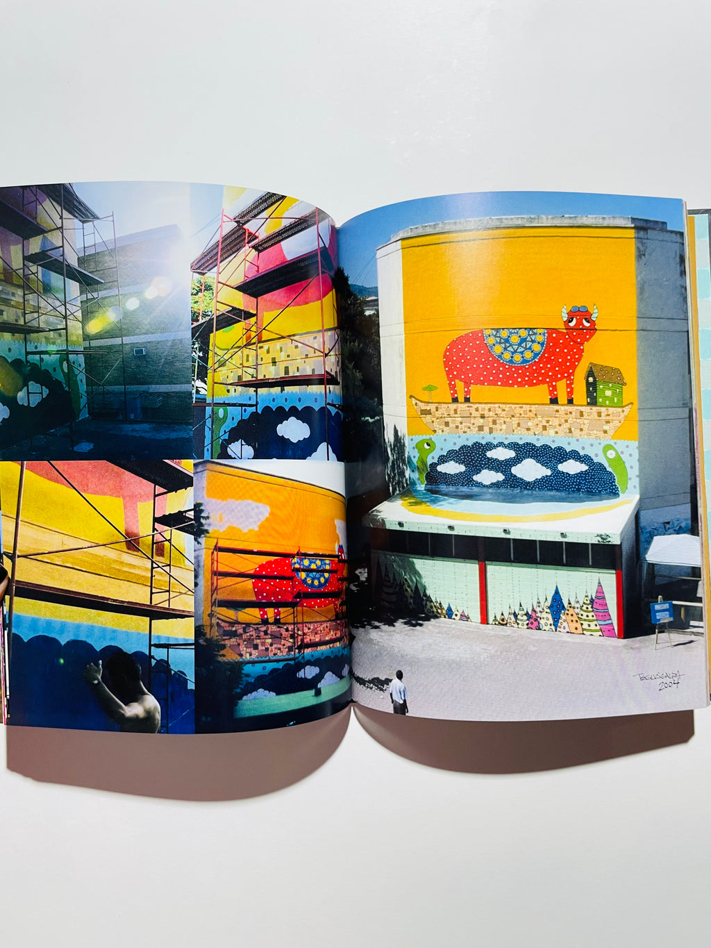 წიგნი გასაოცარია