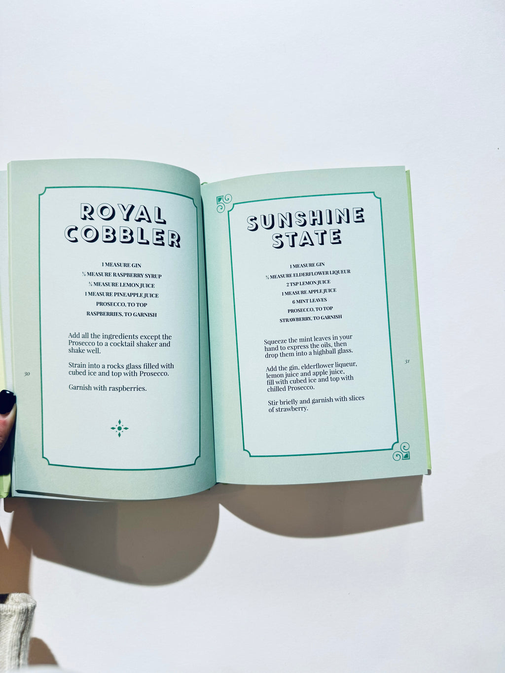 Gin Cocktails: classic & contemporary cocktails