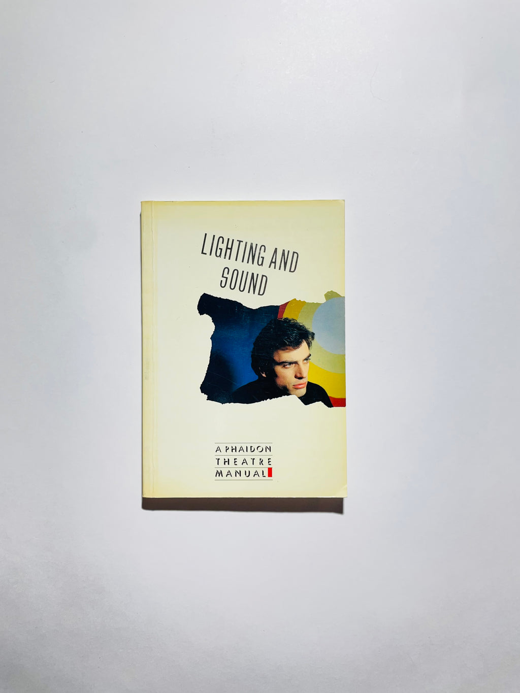 განათება და ხმა (ფაიდონის თეატრის სახელმძღვანელოები)
